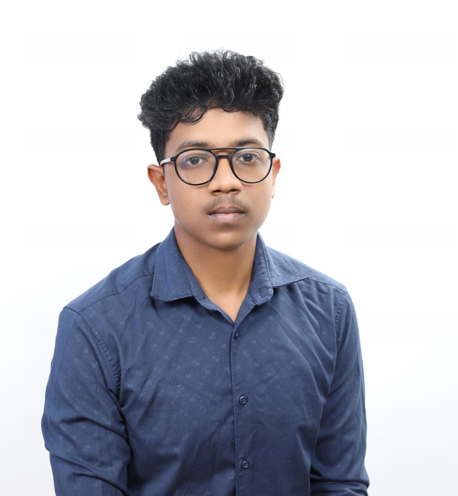 AVINASH E