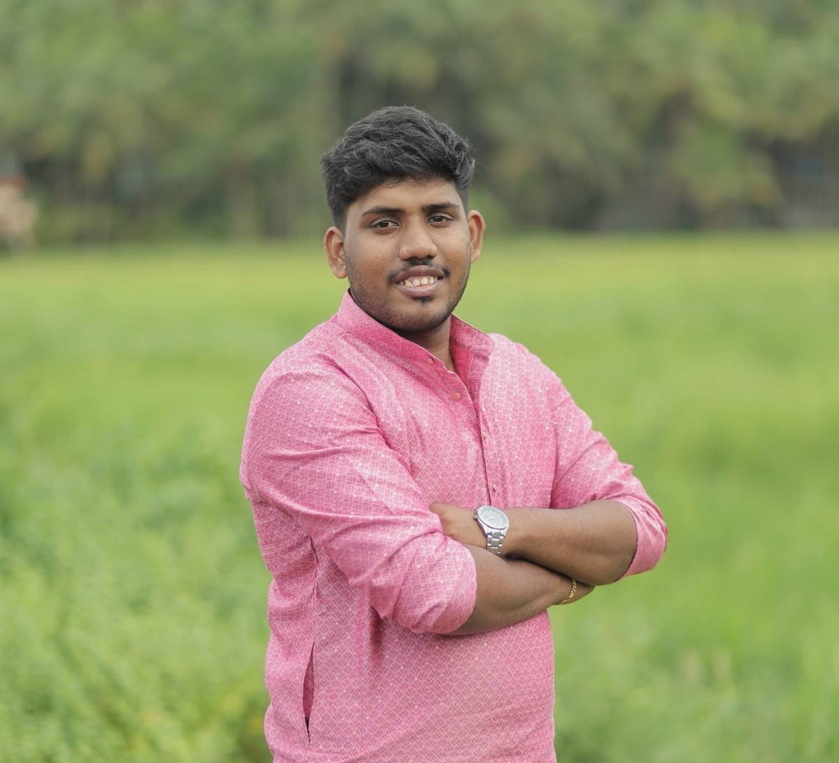 ABHINAV R